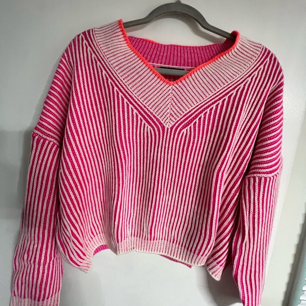 Pink and orange cropped sweatshirt